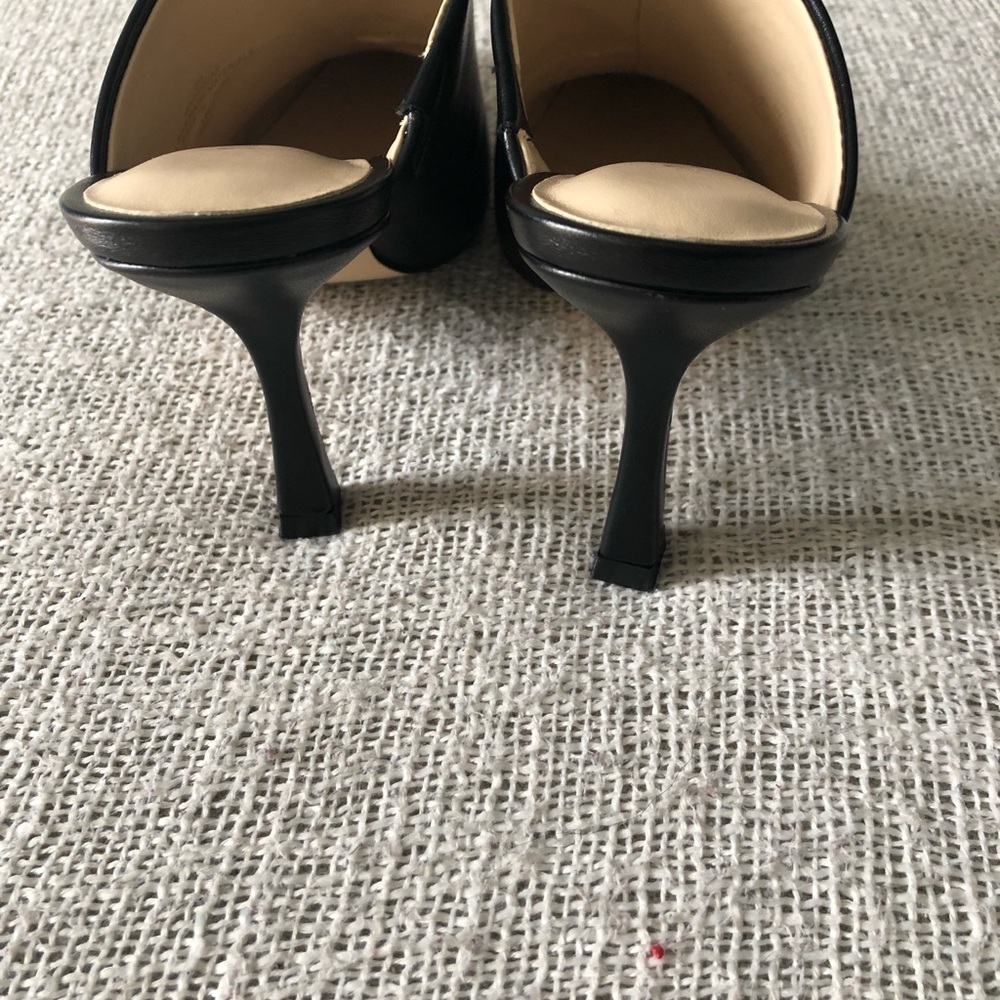 Nine West Shoes | Point- toe mules. size: 5 - Picture 6 of 7